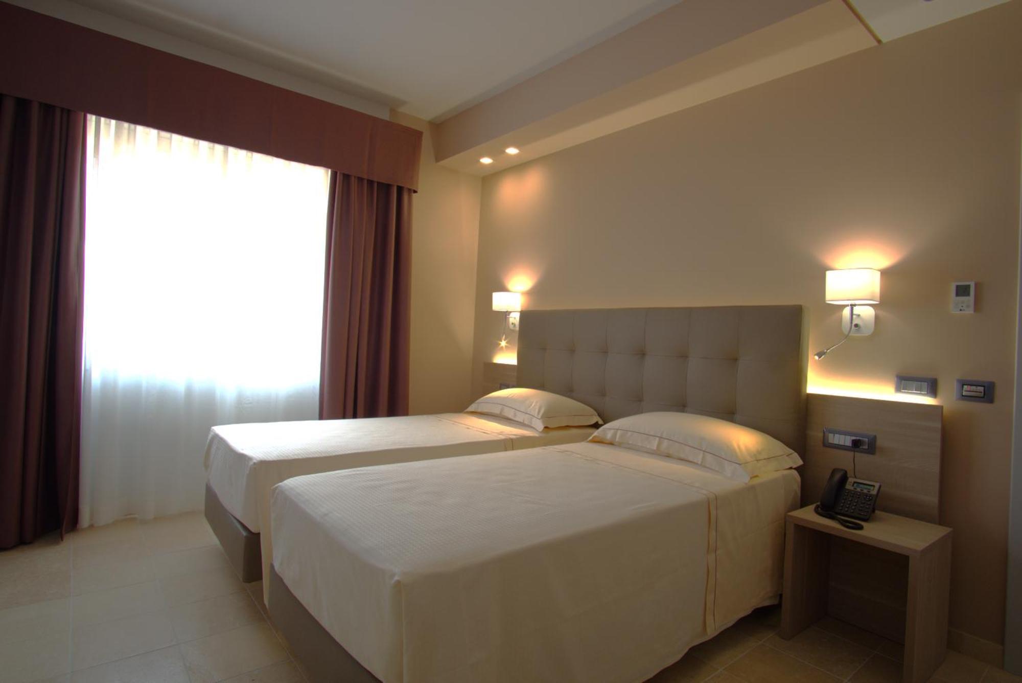 Netum Hotel Noto Kültér fotó